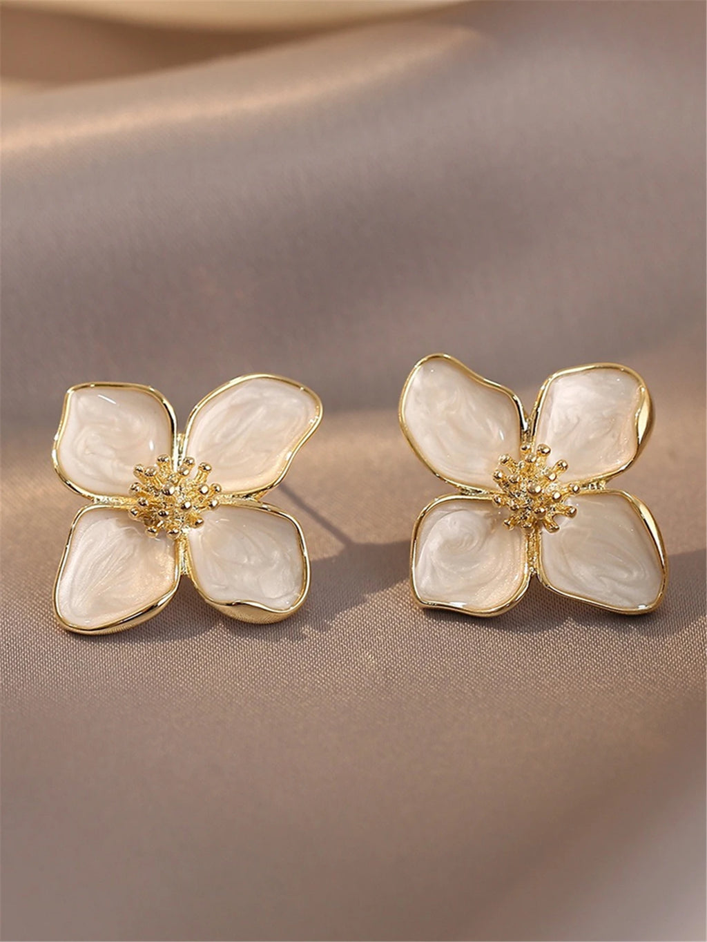Belle Fleur Earrings